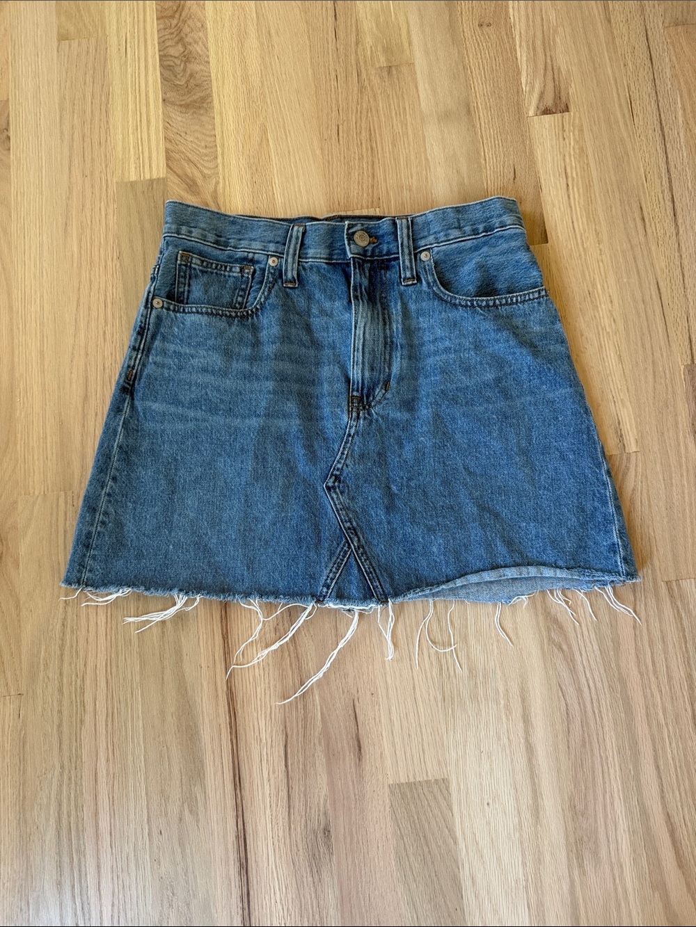 MADEWELL Rigid Denim A-Line Skirt Raw Distressed Hem Medium Wash Women’s Size 28